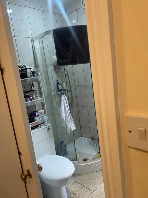 Large Modern Studio Flat Lägenhet London Exteriör bild