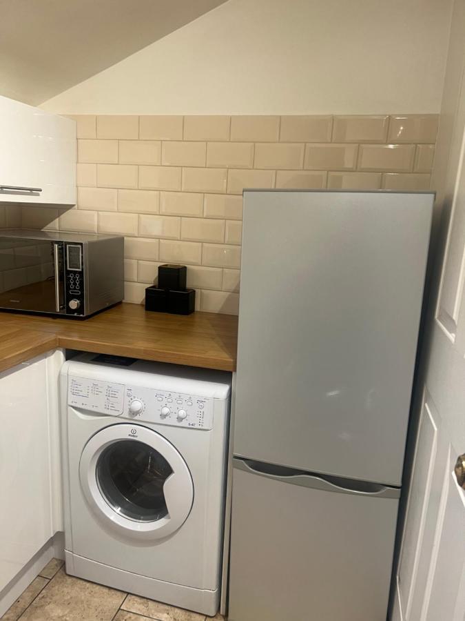 Large Modern Studio Flat Lägenhet London Exteriör bild